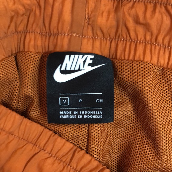 Nike Pants - Picture 4 of 4